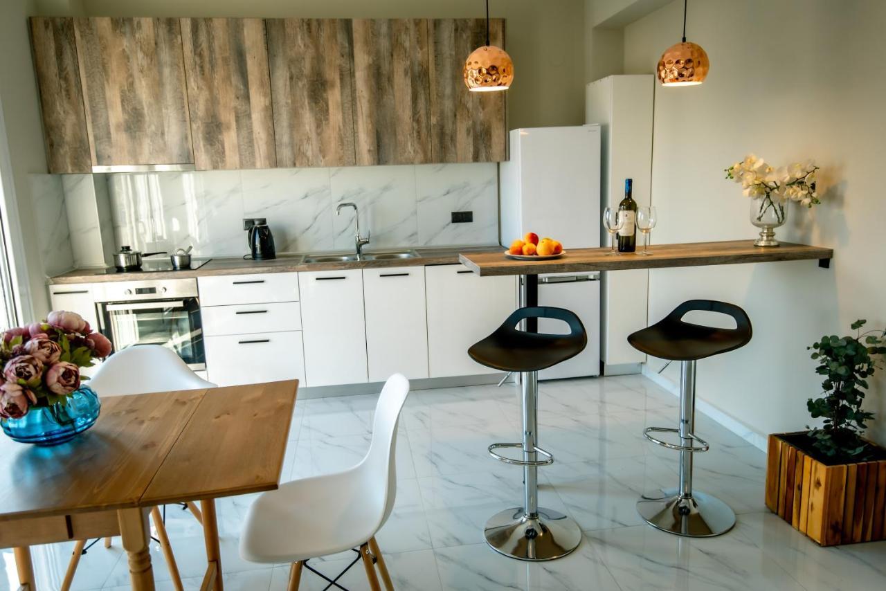 Miracle Luxury Apartments Peraía Eksteriør billede