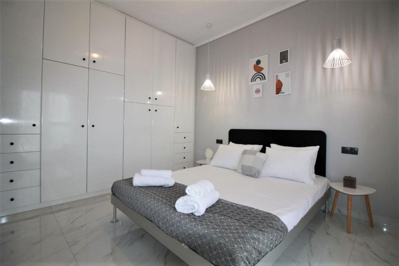 Miracle Luxury Apartments Peraía Eksteriør billede